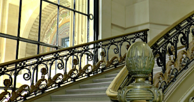 Grand-Palais-escalier