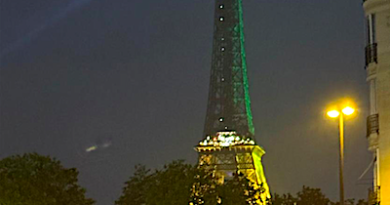 our-Eiffel-verte-et-jaune-couleurs-Brésil-562025