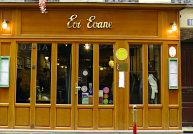 Eví-Evane-restaurant-grec