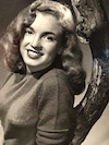 Norma-Jeane-1946-ph-Bruno-Bernard-tirage-sur-papier-peint-2026